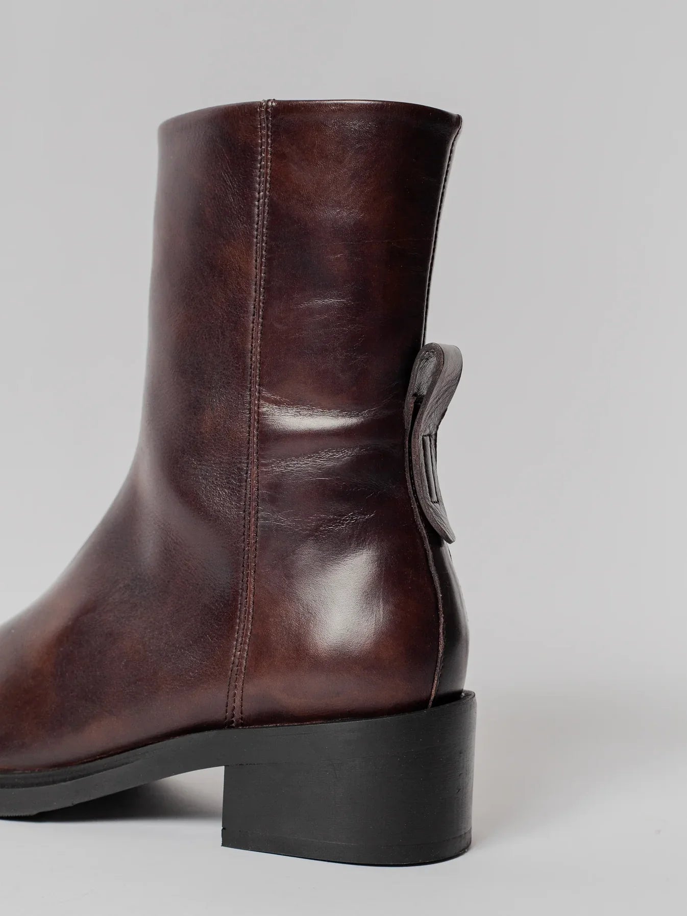 Die Hedda, gewaschenes Braun