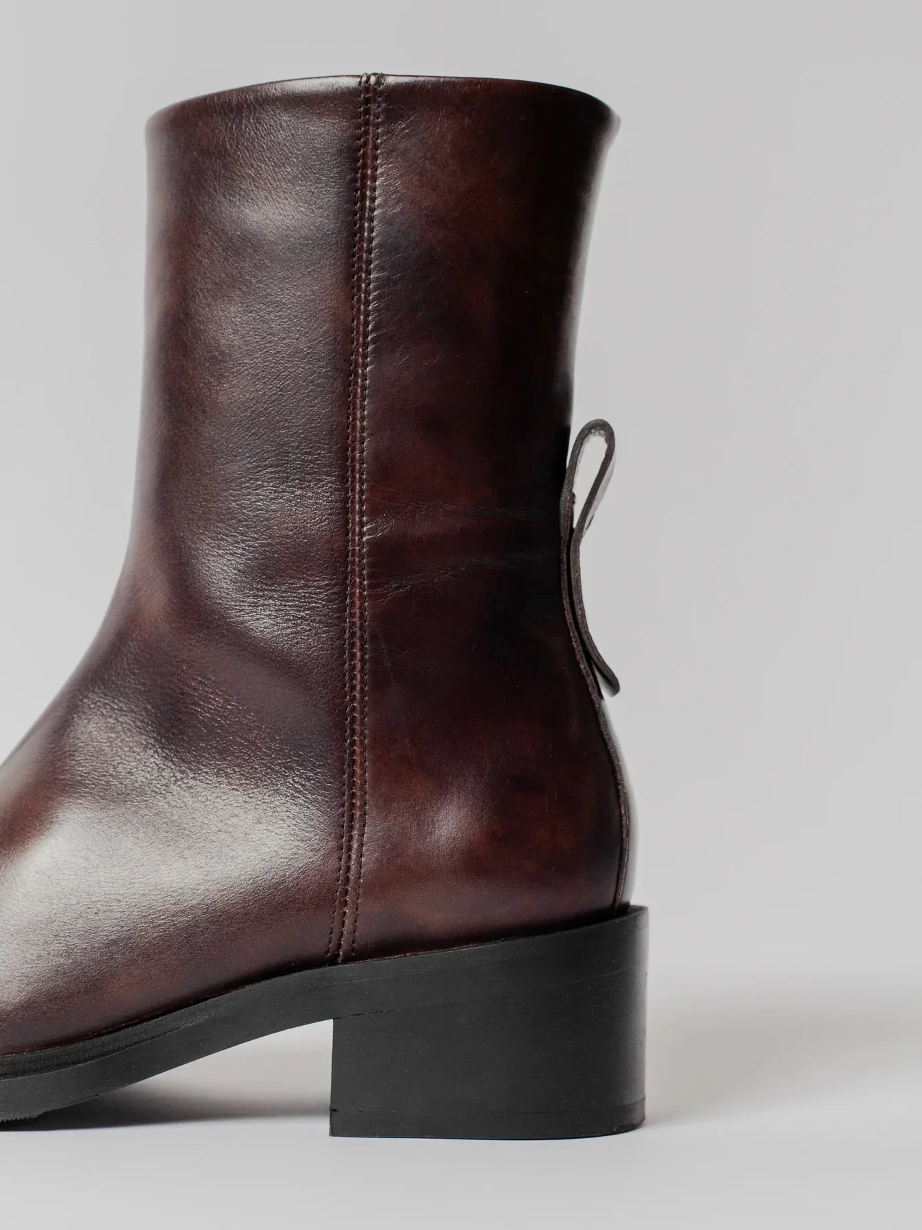 Die Hedda, gewaschenes Braun